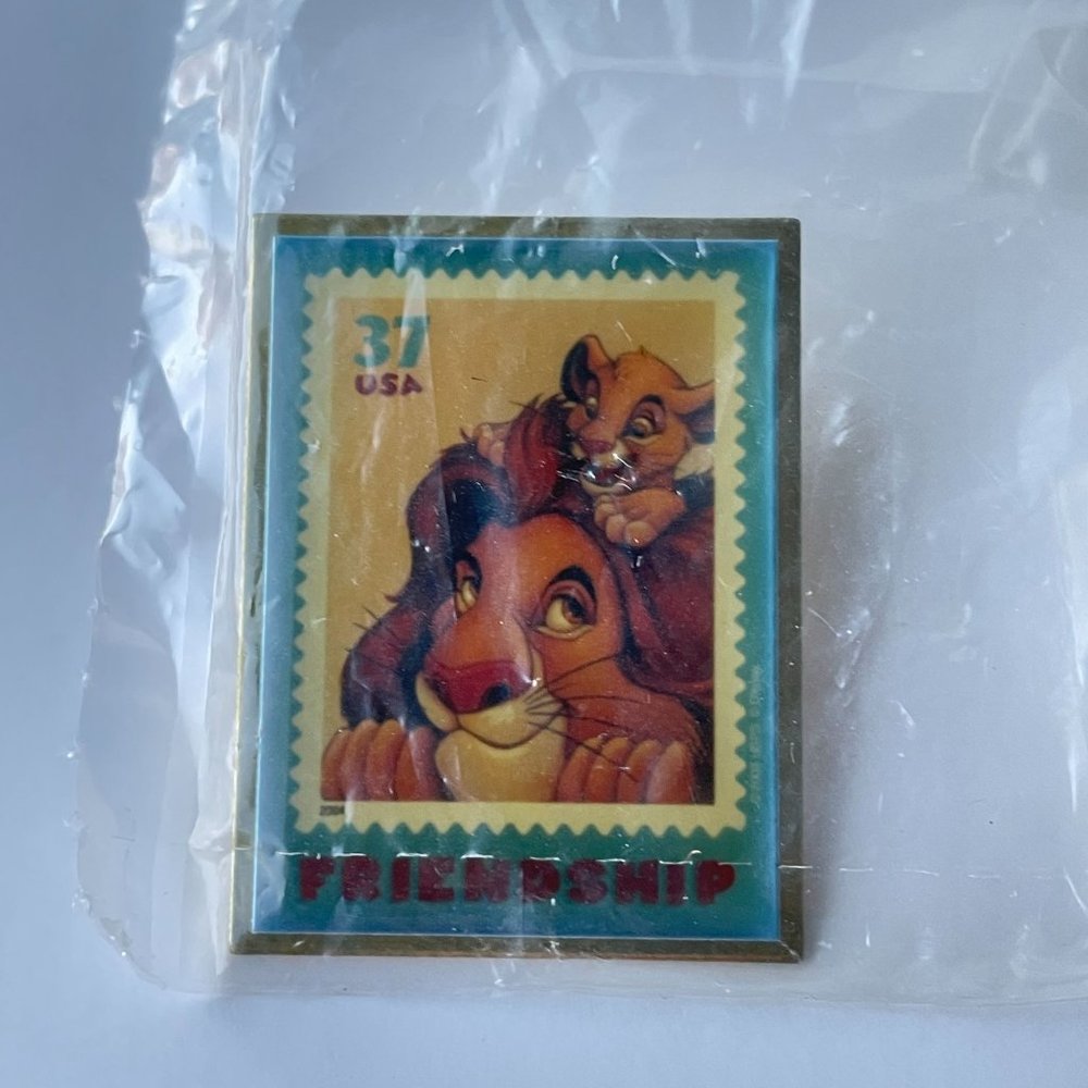 USPS The Art Of Disney Simba And Mufasa Friendship Stamp Lapel Pin and Magnet - Picture 8 of 11